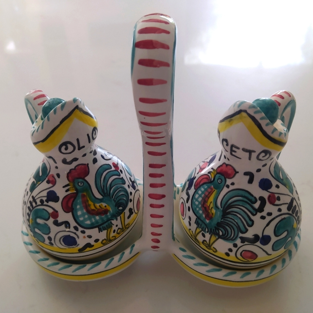 Deruta Orvieto Green Rooster Ceramic Oil & Vinegar Set From Italy